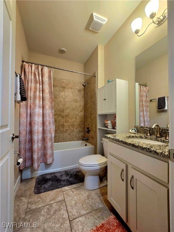 Building Photo - 3401 Acapulco Cir