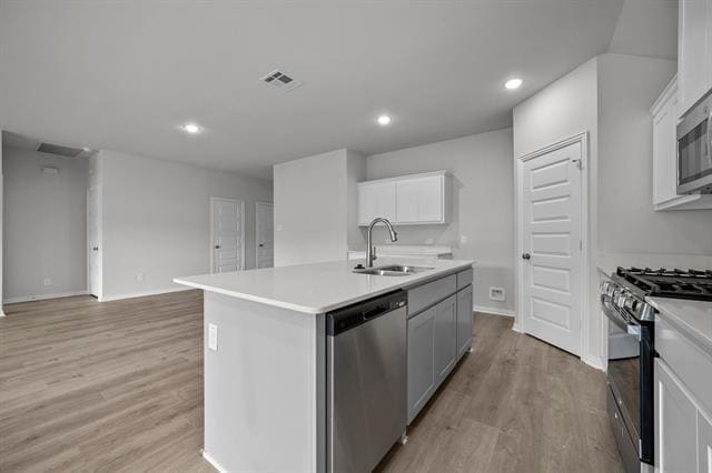 Building Photo - 533 Hickory Rdg Dr