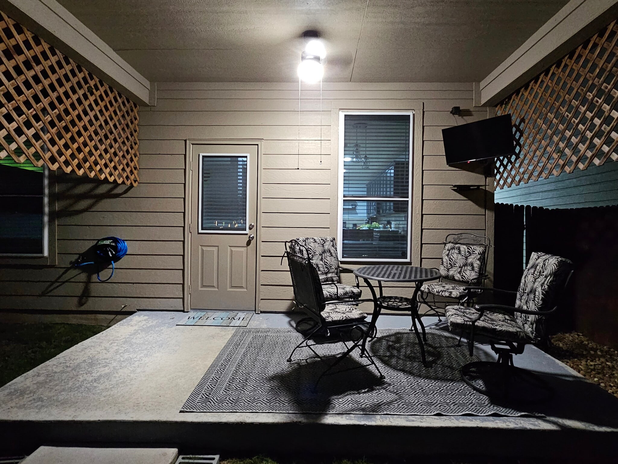 Building Photo - 9618 Silver Mist Way