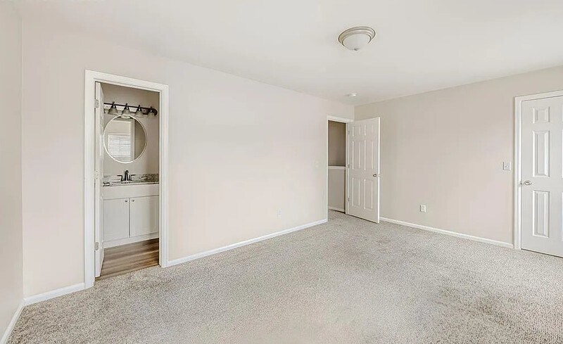 Building Photo - 7710 Sandy Springs Point