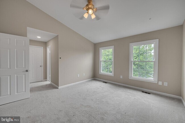 Building Photo - 8101 Chelaberry Ct