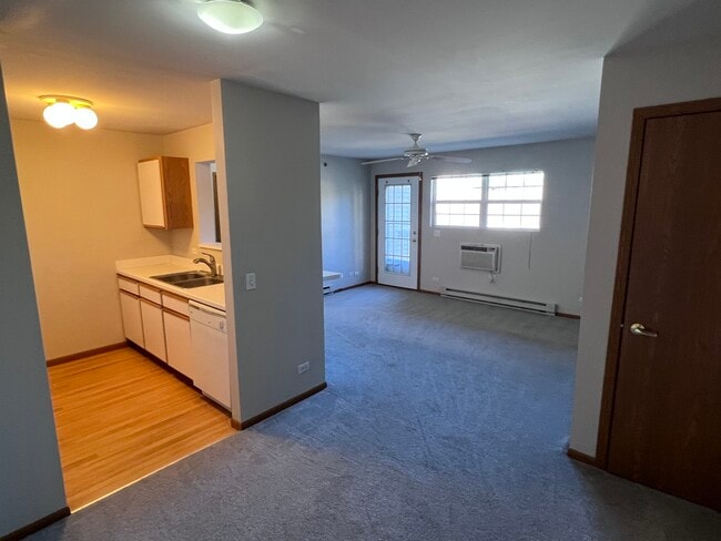 Building Photo - 330 Cunat Blvd