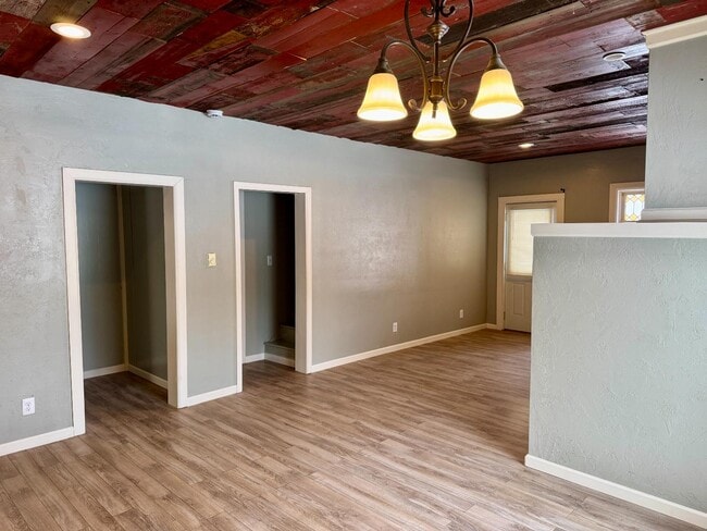 Building Photo - 280 Byers Ave
