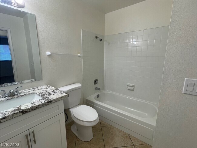 Building Photo - 6405 W Roy Rogers Dr
