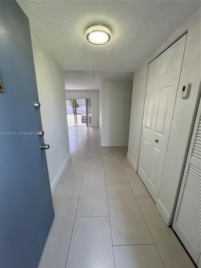Building Photo - 9520 SW 8th St