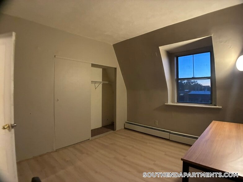 Building Photo - 23 Worcester Square