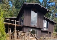 Building Photo - Unique Hillside Campus Home w/Floor to Ceiling Windows!!!