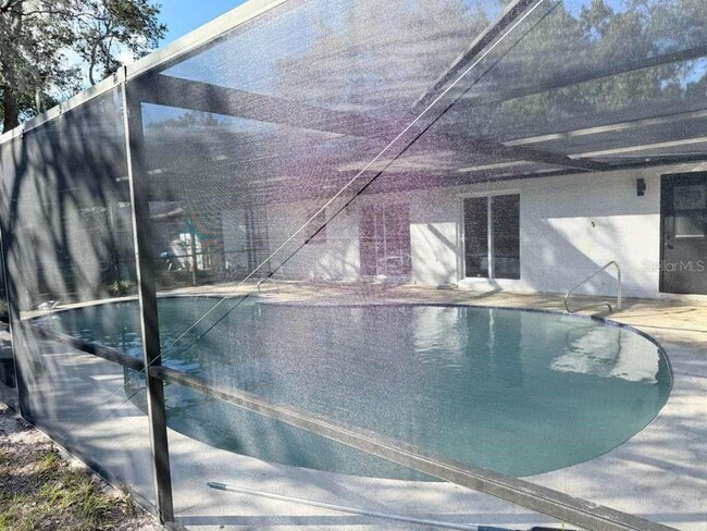 Building Photo - 1236 Rolling Ln