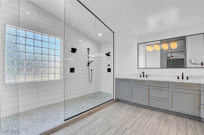 Building Photo - 9704 Cameo Rose Ln