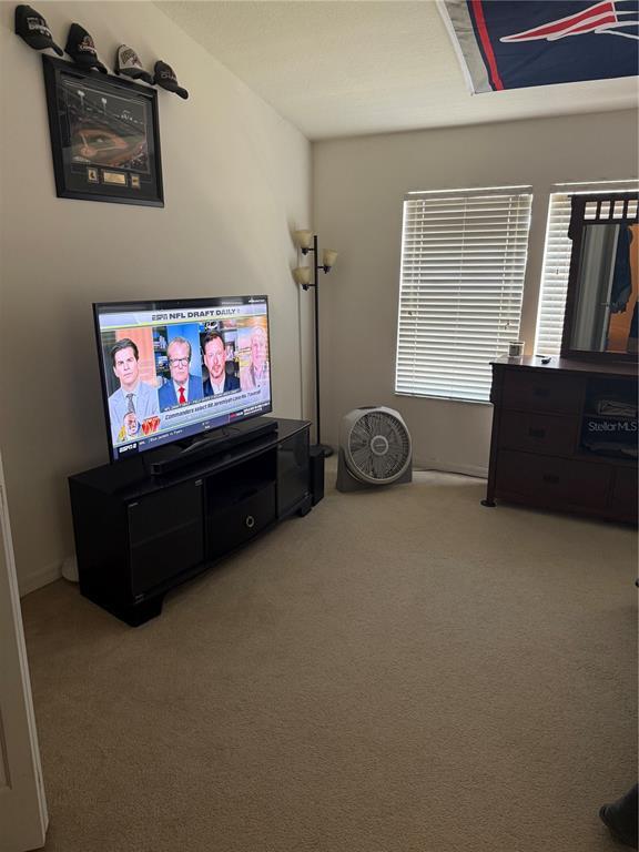 Building Photo - 5345 60th Ave N