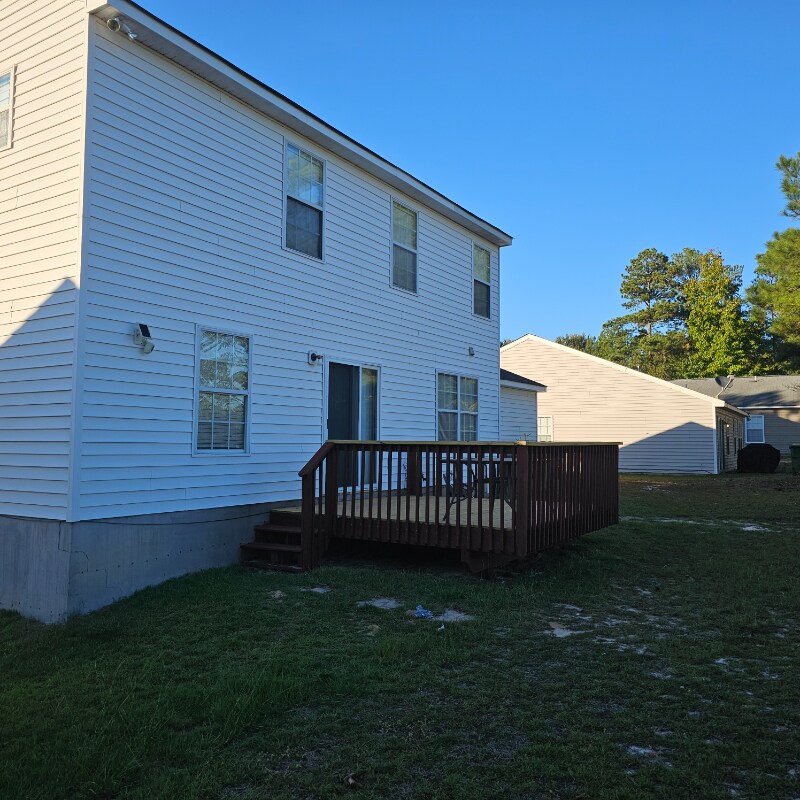 Building Photo - 205 Killian Green Dr