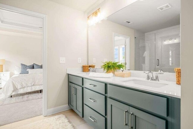 Building Photo - 4030 Cavalier Wy