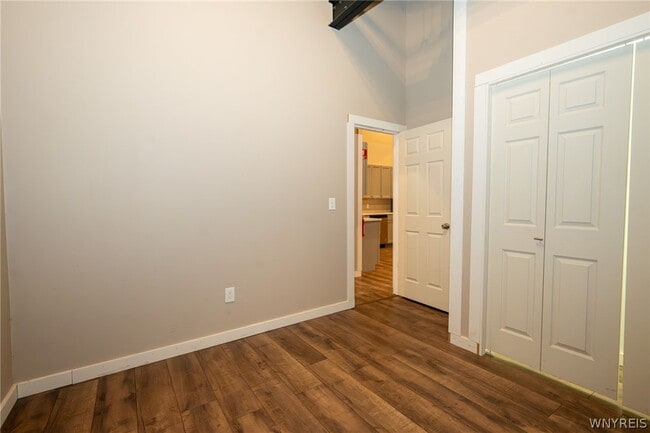 Building Photo - 2335 Main St