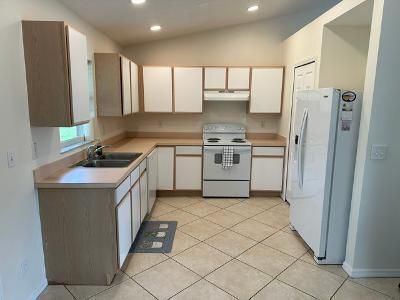 Building Photo - 5525 NW North Lundy Cir