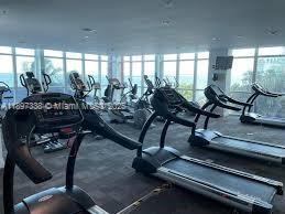 Building Photo - 1155 Brickell Bay Dr