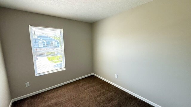 Building Photo - SOUTHEAST SIDE NEWER 4BR/2.5BA HOME AVAILABLE NOW!