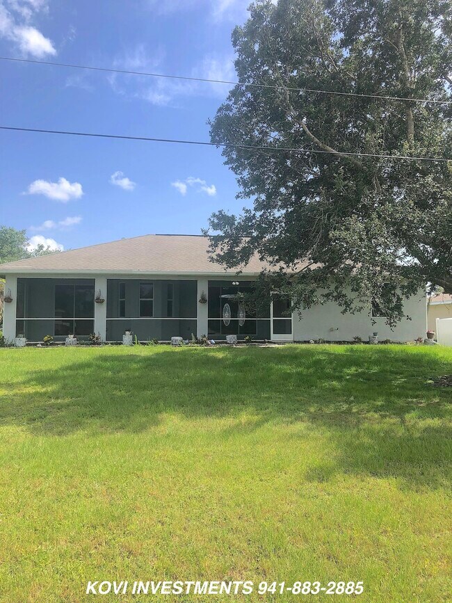 Building Photo - 7252 Perennial Rd