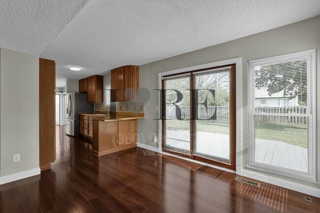 Building Photo - 5066 Ivywild Ave
