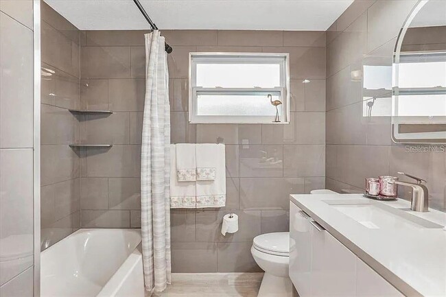 Building Photo - 4043 Topsail Trail