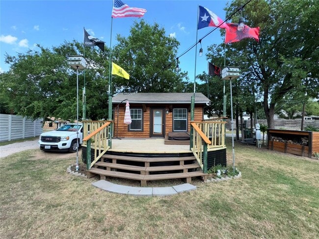 Building Photo - 1102 Minnie Dr