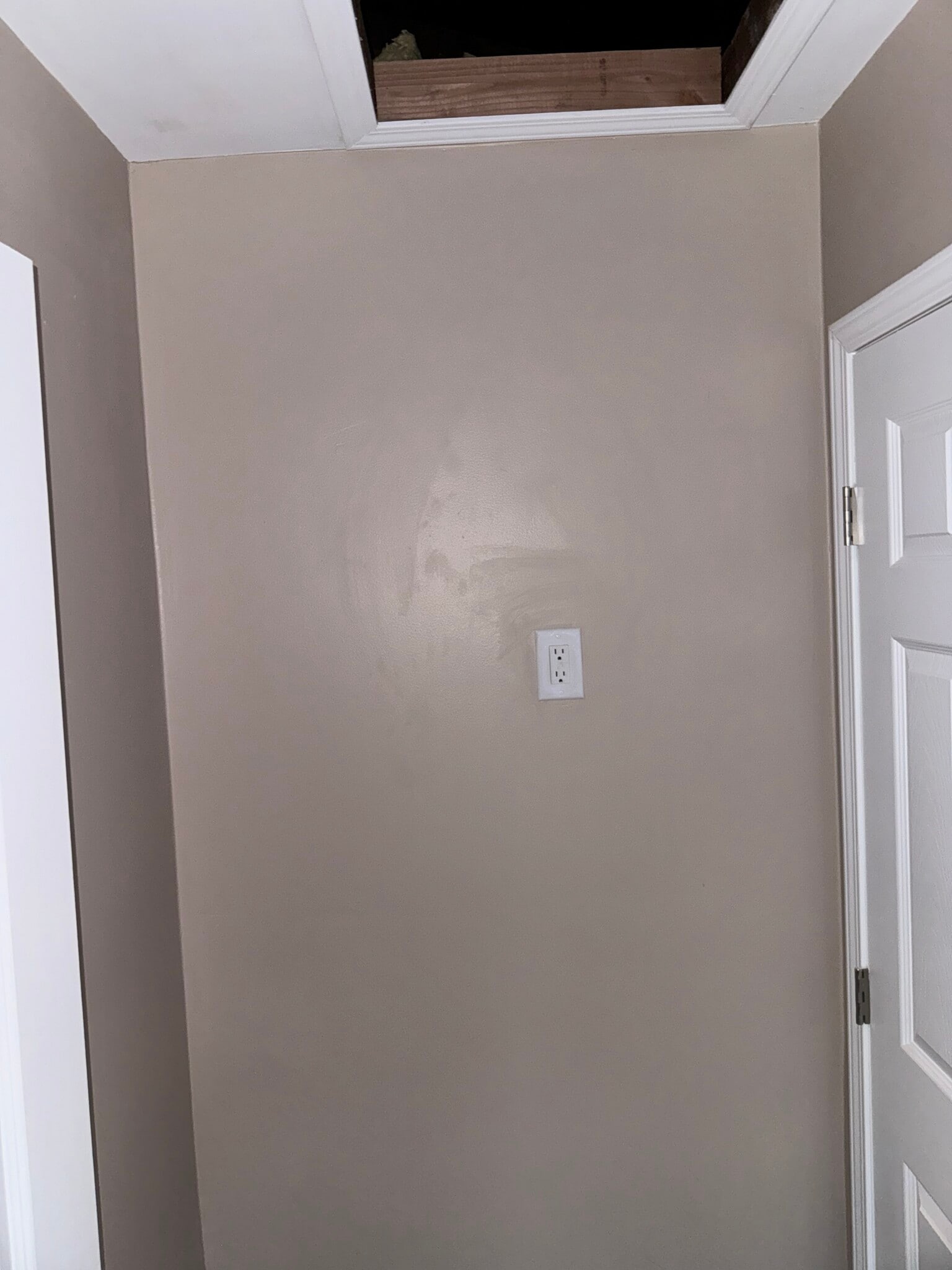 Building Photo - 32952 Urban Ave