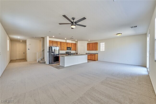 Building Photo - 156 Fulgora St