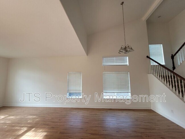 Building Photo - 11785 Rose Wind Ct