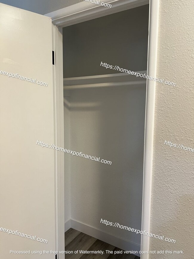 Building Photo - 12853 6th St