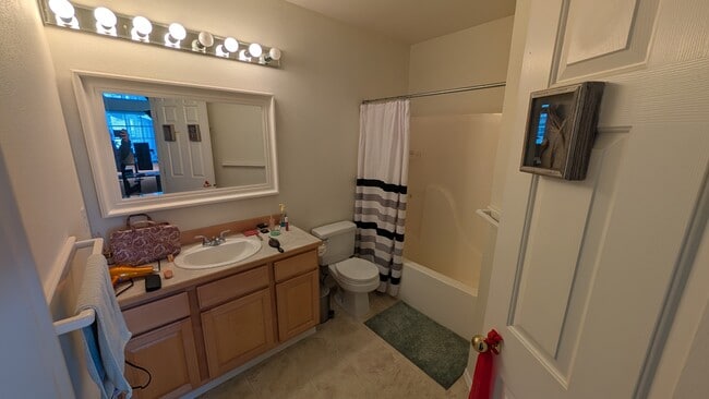 Building Photo - 12580 Old Glenn Hwy