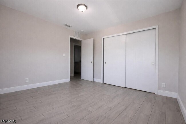 Building Photo - 5451 Eleventh Ave