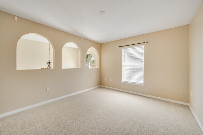 Building Photo - Brookshire at Heritage Oaks, Two-Story Pool Home with pond view!