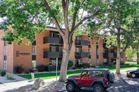 Building Photo - Settle Into a Prime Fort Collins Location & Enjoy $400 Off Your First Month