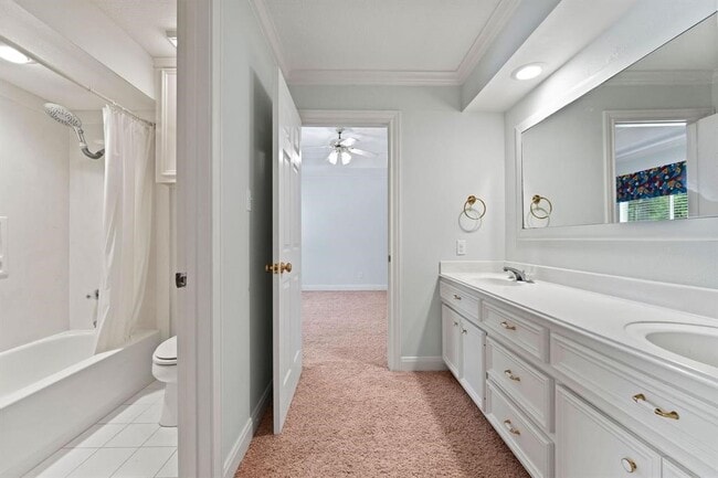 Building Photo - 29 Berry Blossom Dr