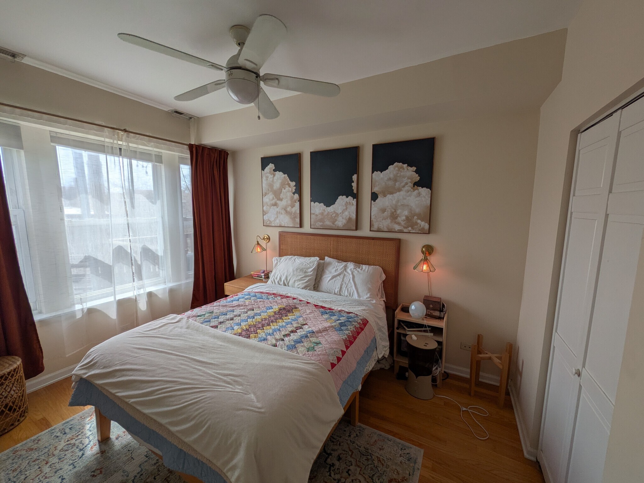 Building Photo - 1307 W North Shore Ave