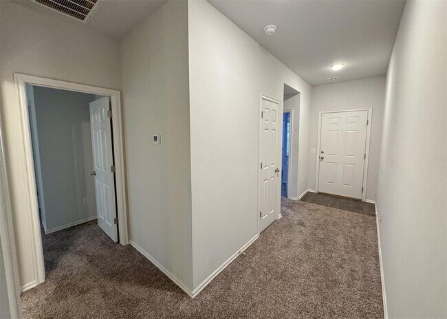 Building Photo - 1109 S Appaloosa Ln