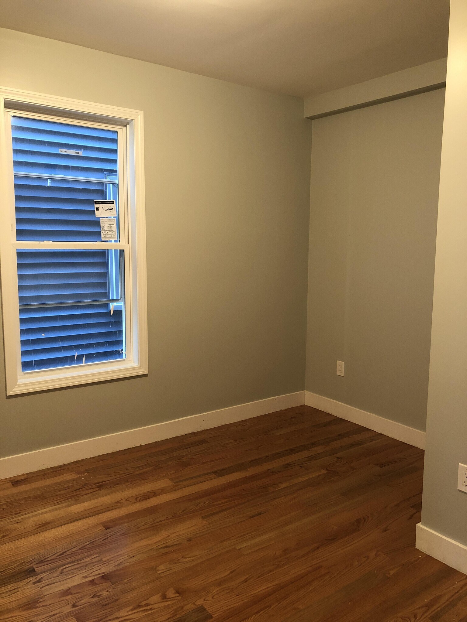 Building Photo - 19 Washburn St