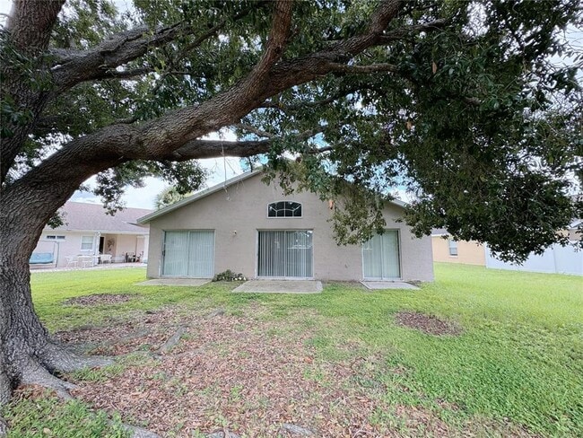 Building Photo - 1730 Bridgeview Cir