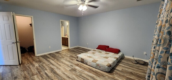 Building Photo - 2830 Amidala Ln