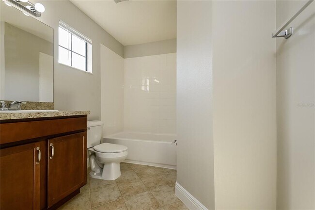 Building Photo - 10255 Newminster Loop