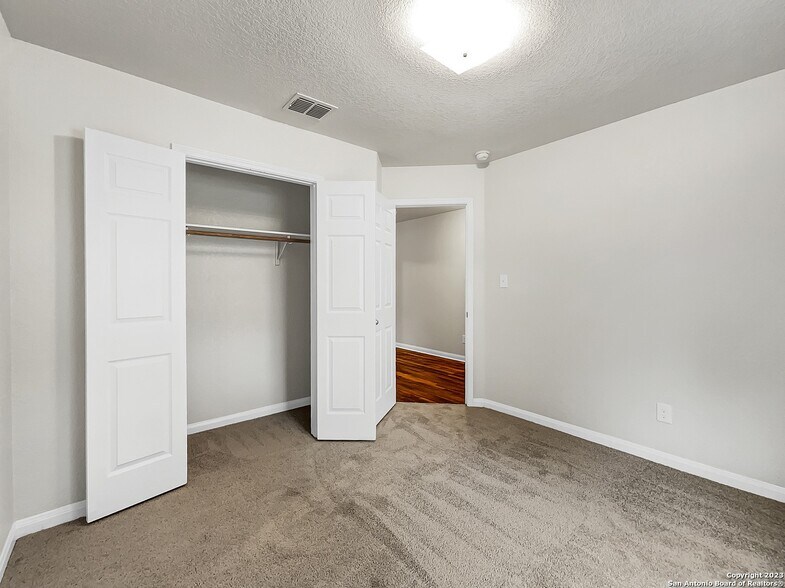 Building Photo - 6612 Luckey Path