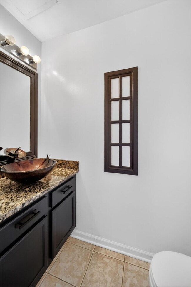 Building Photo - 1619 Windward Ct