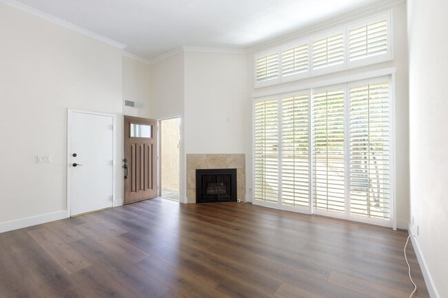 Building Photo - 21901 Lassen St