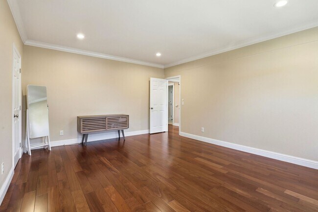 Building Photo - Wow! What a Great Home! Available Soon!