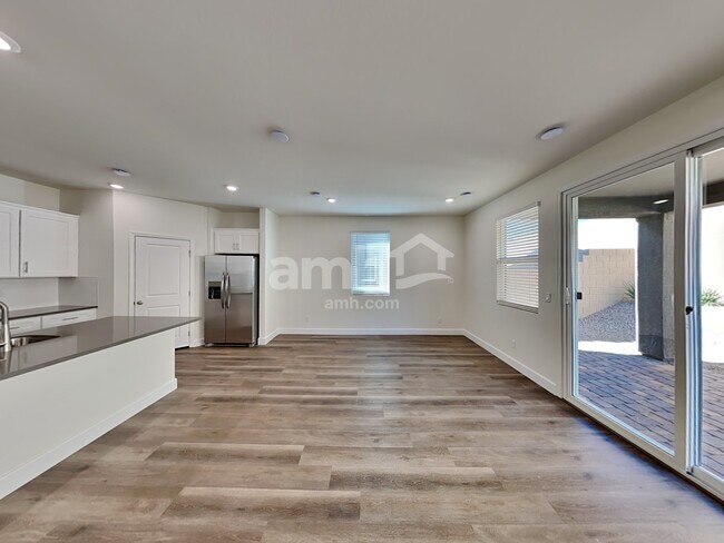 Building Photo - 10389 Bishops Cap Street