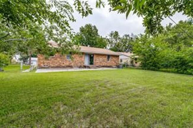 Building Photo - 6706 Flamingo Rd