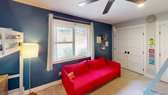 Building Photo - $500 off first month promotion, inquire for more information! Beautiful 4 Bedroom, 3 Bathroom Ata...