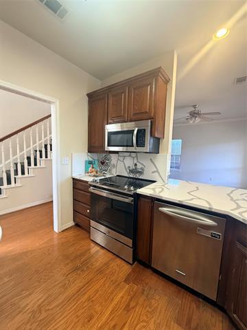 Building Photo - 438 Lake Highlands Dr