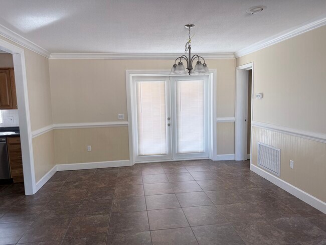 Building Photo - 16356 SE 87th Ave