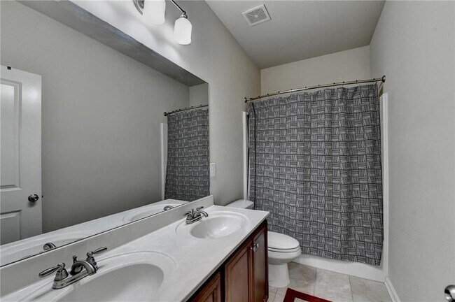 Building Photo - 3978 Laura Jean Wy