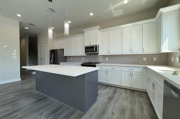 Building Photo - 3344 Pinemont Dr